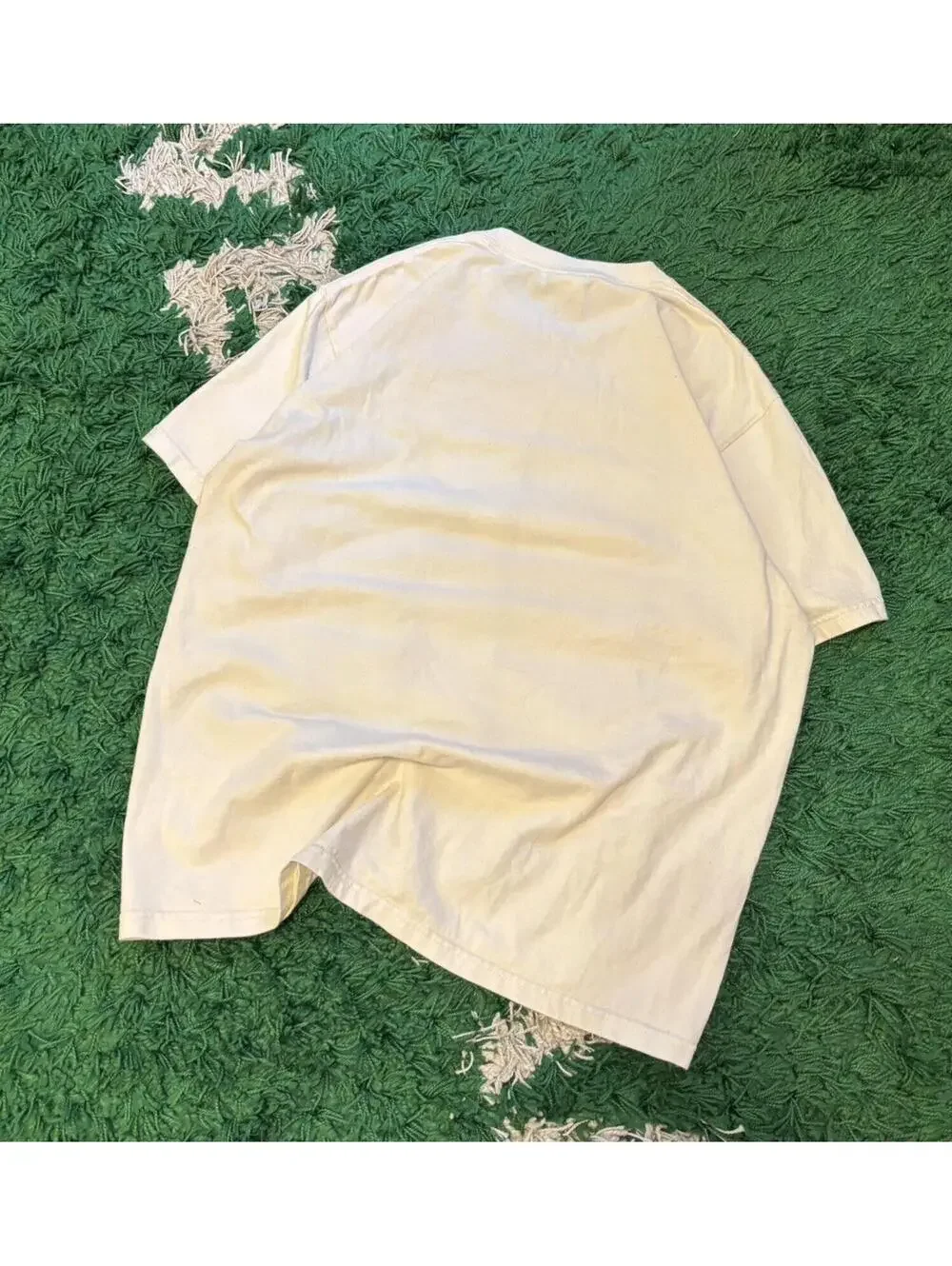 Supreme Model Tee - Picture 6 of 6